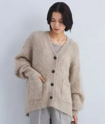 새상품급 그린 라벨 릴랙싱 알파카 샤기 V넥 가디건
