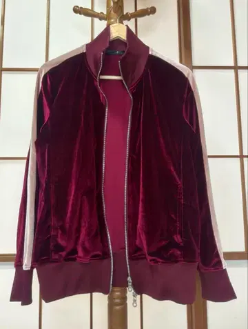 (노아이디) 버건디 벨벳 저지