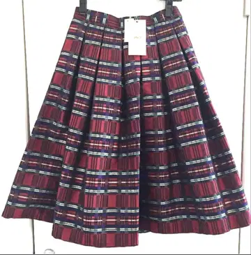 새상품 택 포함 체크 무늬 타프타 스커트