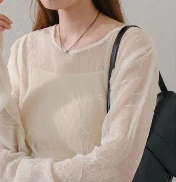 kastane 랜덤 튤 메로우 TEE 아이보리