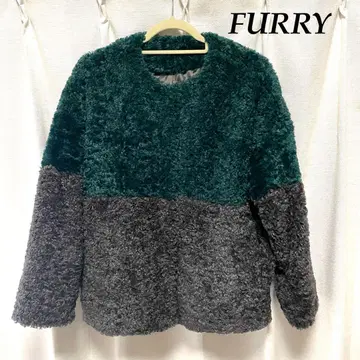 새상품급 FURRY 퍼 절개 바이컬러 자켓