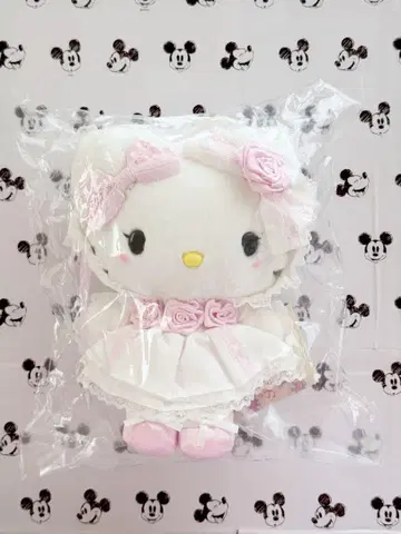 산리오 화이트 프릴 헬로키티 봉제 인형