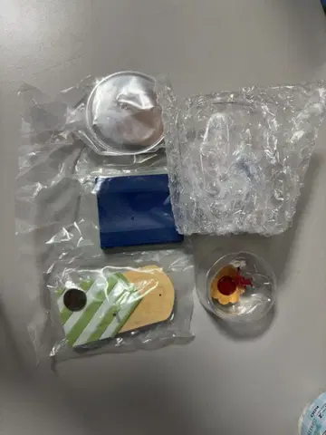 피크민 테라리움 컬렉션 2 집 탐색