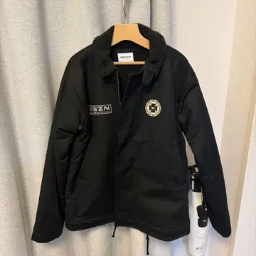 HWZN MFG. CO. 블랙 자켓