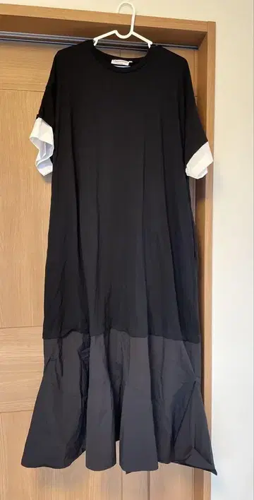 nagonstans 나곤스탠스 반팔 원피스 S 블랙 x 화이트