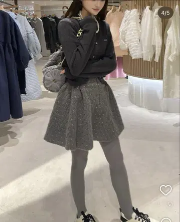 Bibiy.ODETTEBOA PLATEDSKIRT S 사이즈