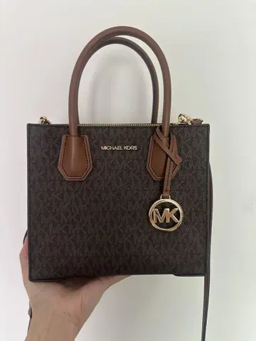 MICHAEL KORS 브라운 숄더백