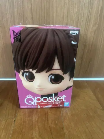 Qposket 타이니 탄 제이홉 피규어