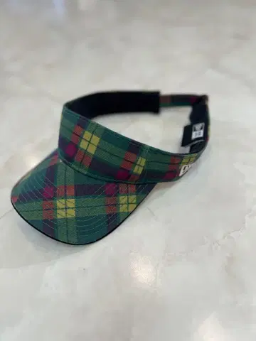 이세탄 컬러 패턴 바이저 뉴에라