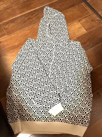 아타에 신지로 브랜드 후드 부착 후드티 L