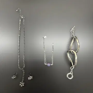 [ AGATHA(PARIS) ] 실버 플라워 모티브 액세서리 세트