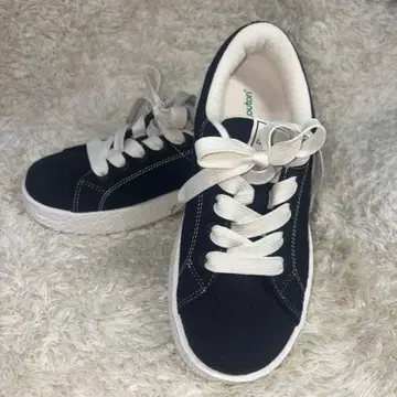 새상품급 룸톤 버디 / 피로를 덜어주는 가벼운 메리노울 신발 23.5cm