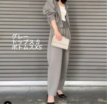 유니클로 드라이 맨투맨 크롭 풀 지퍼 후드티 턱 테이퍼드 팬츠