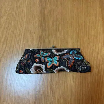 자수 비즈 장식 블랙 파우치 약 30cm