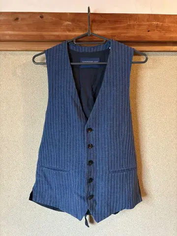 남성용 베스트 투모로우랜드 TOMORROW LAND 남성용