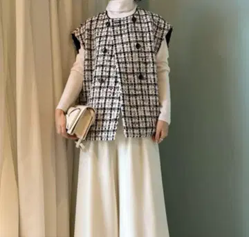 완판템 투모로우랜드 컬렉션 슬라브 셰퍼드 코쿤 베스트