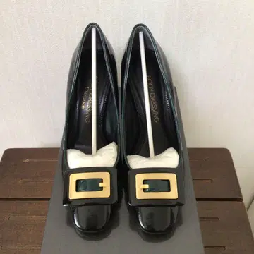 바디 드레싱 디럭스 핑힐 펌프스