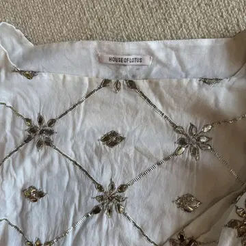 HOUSE OF LOTUS 자수 긴팔 원피스