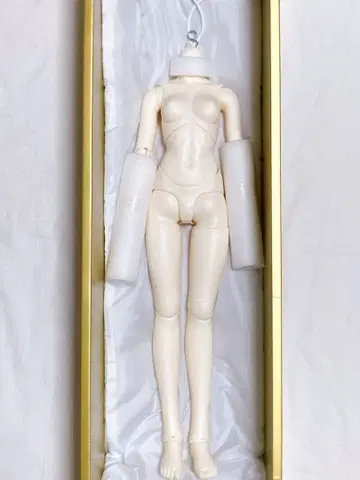 보크스 SDGr 화이트 스킨 바디만 (가동식 다리) 슈퍼돌피