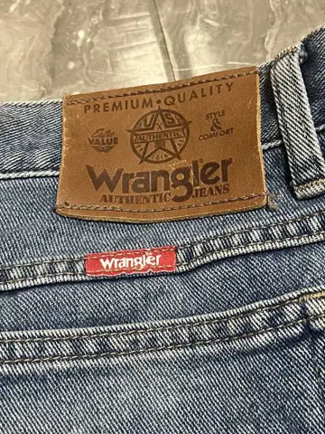 Wrangler 오센틱 청바지 허리 31인치