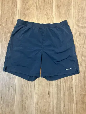 patagonia 네이비 숏팬츠 L 사이즈