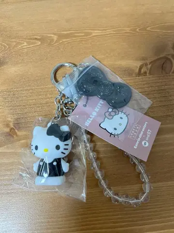 로리즈팜/키티 퀼팅 키 참 블랙