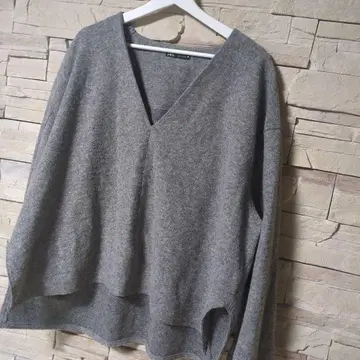 ZARA 그레이 V넥 양모 혼방 오버 사이즈 상의
