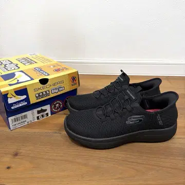 새상품 스케쳐스 슬립인즈 108144 23.5cm