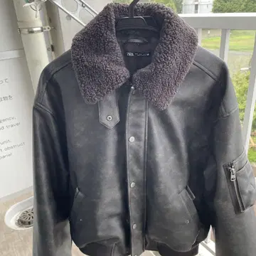 ZARA 인조 가죽 봄버 자켓 S 사이즈