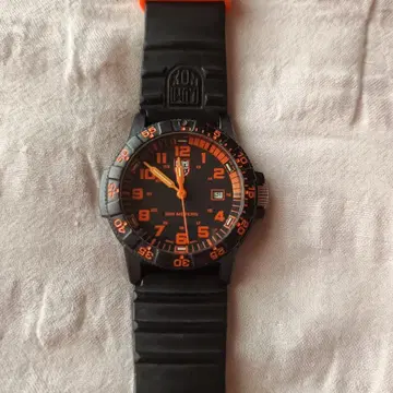 LUMINOX 손목시계 블랙/오렌지 정크