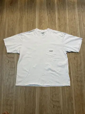 CAHLUMN 화이트 포켓 T셔츠 XXL