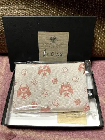 화이트 고양이 프로젝트 니시진 비단 별 너구리 패스 케이스