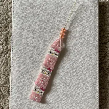 [미사용 새상품] 헬로키티 비즈 디자인 스트랩