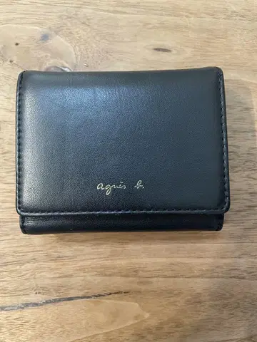 아그네스 베 아그네스 b. 블랙 가죽 3단 폴더형 지갑