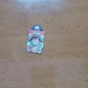 루피 핀 배지 애니메이션 스타일