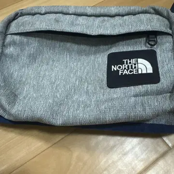 THE NORTH FACE 바디백 그레이