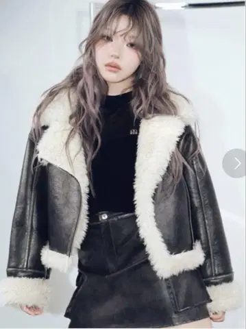 빈티지 라이크 숏 페이크 무스탕