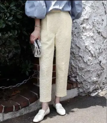 엘프 랭크 자카드 팬츠 화이트