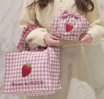 Maison de FLEUR 이치고 패턴 토트백 세트
