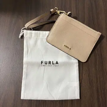 FURLA 베이지 패스 케이스 교통카드 지갑