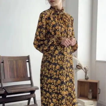 베이세스톡 플라워 프린트 원피스