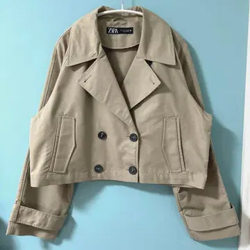 ZARA 숏 트렌치코트