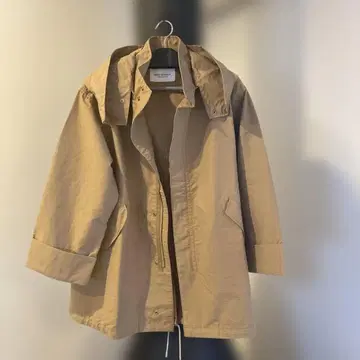 SPICK AND SPAN 후디 코트