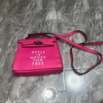 핑크 숄더백 STYLE IS NEVER FOR FREE 레어