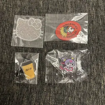 캐릭터 굿즈 세트