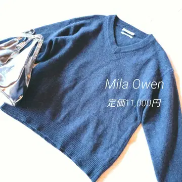 Mila Owen 다크 블루 울 V넥 스웨터