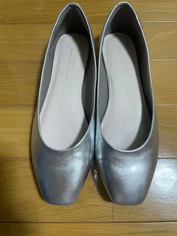 green label relaxing 플랫슈즈 23.5cm