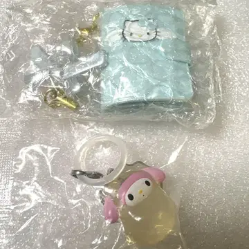 헬로키티 퀼트 시크릿 스트랩 마이멜로디 변신 오이스터 굴