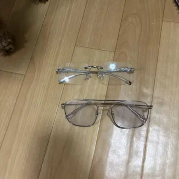 실버 메탈 프레임 사각 안경 무테 안경