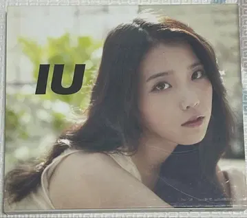 IU Good Day [DVD 포함 초회 한정판 B]
